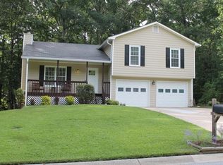 2585 Whisper Ct, Dacula, GA 30019