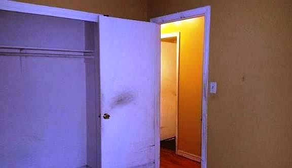 4th image of 2716 Dumont Dr