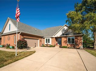3895 S Cedar Creek Ln, New Palestine, IN 46163
