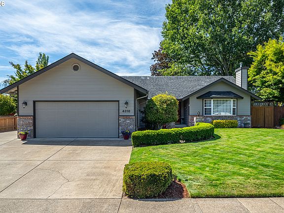 2nd image of 4310 Altura St