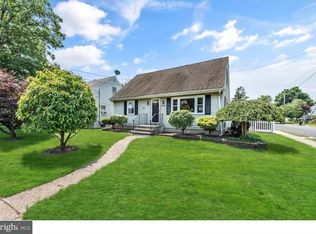 203 Kuser Rd, Hamilton, NJ 08619