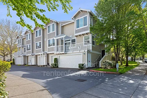 16090 SW Audubon St #105 Photo 1