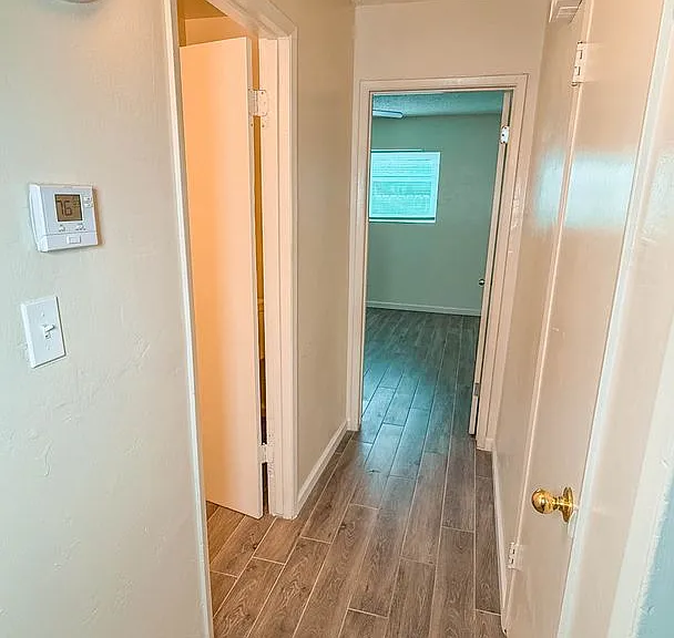 609 Grace St — Photo 13