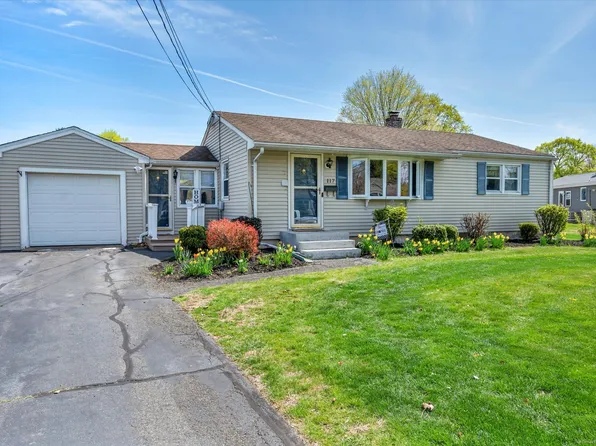 117 East Side Drive, Wallingford, CT 06492