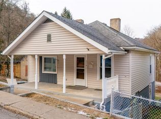 379 Rosser Ave, Bellaire, OH 43906