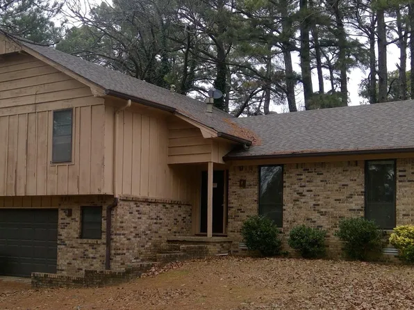 8 New Haven Ct, Little Rock, AR 72227