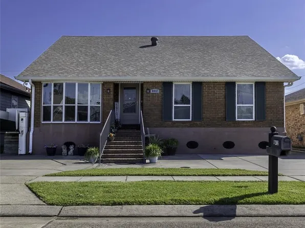 8412 Colonel Dr, Chalmette, LA 70043