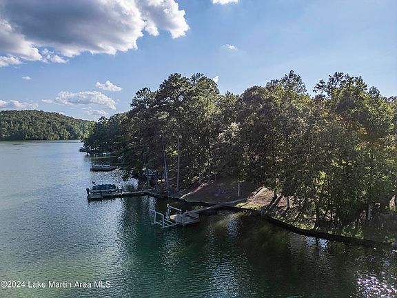 5th image of 244 Shoreline Dr
