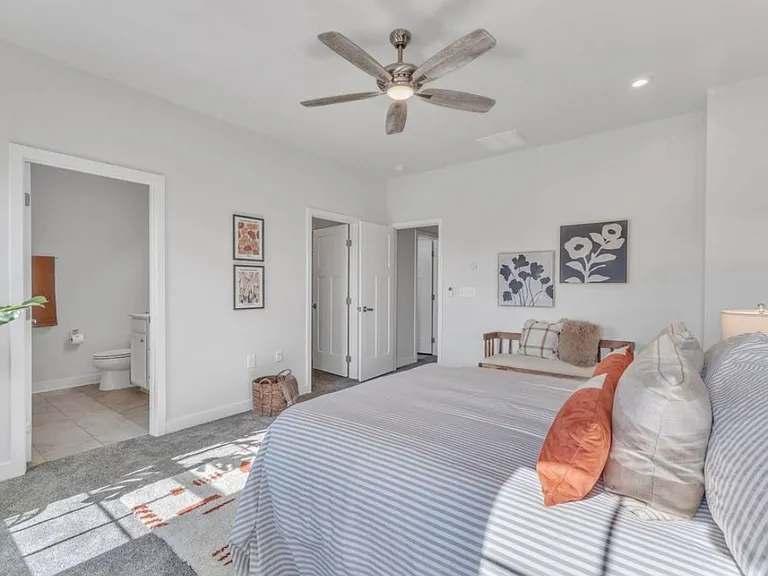 1011 Tannin Dr — Photo 25