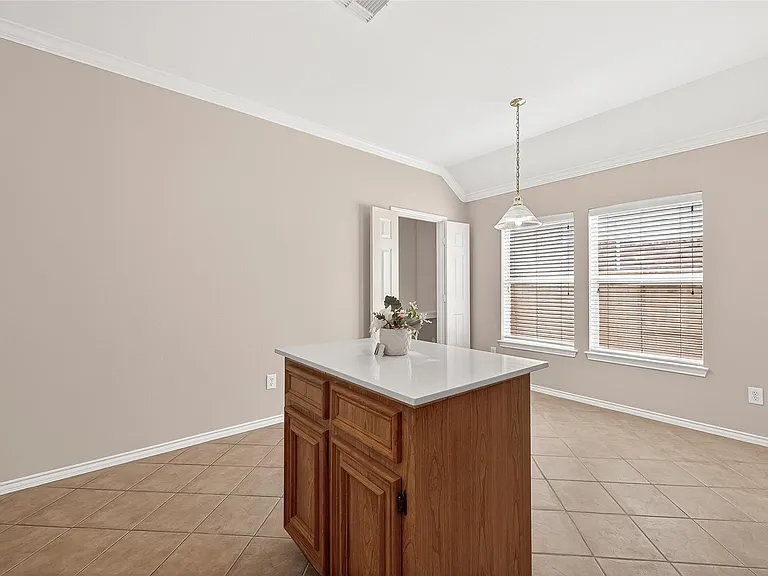 1646 Martin Lake Dr — Photo 25