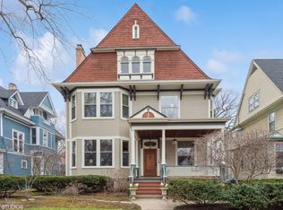 1126 Michigan Ave, Evanston, IL 60202