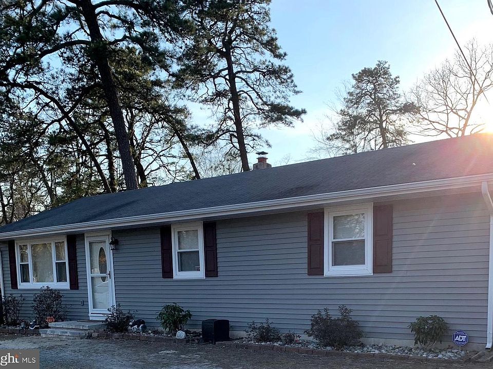1st image of 11 Santa Clara Trl
