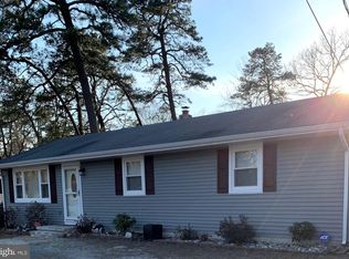 11 Santa Clara Trl, Browns Mills, NJ 08015