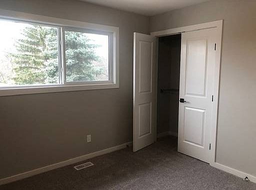 3rd image of 10605 80th Ave NW