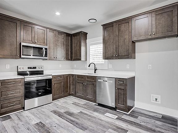 4th image of 432 Kimrey St