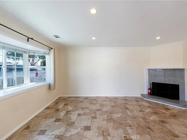 3403 W 187th St — Photo 3