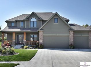 7520 S 169th St, Omaha, NE 68136