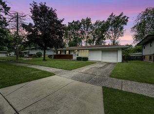 18904 Lorenz Ave, Lansing, IL 60438