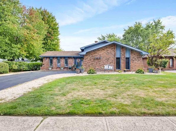 1943 182nd St, Lansing, IL 60438