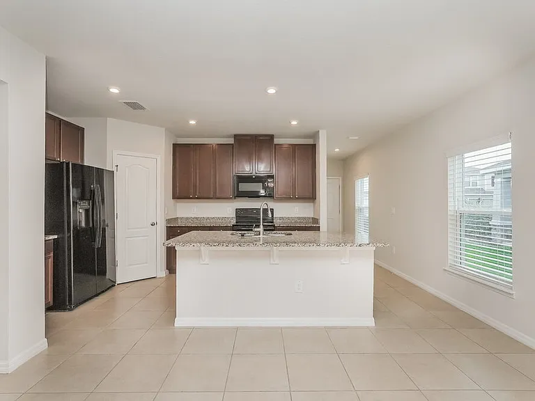 10423 Hawks Landing Dr — Photo 5
