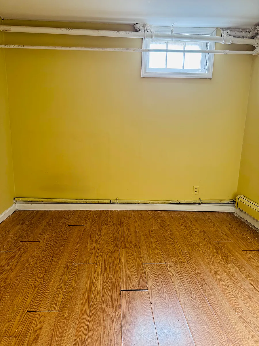 Building Photo - 67 Arnold St #AB