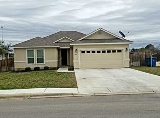 204 Valley Frg, Pleasanton, TX 78064