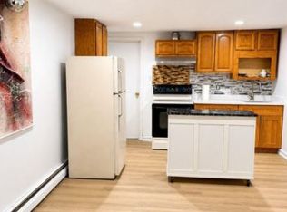 1 New Jersey St, Dix Hills, NY 11746