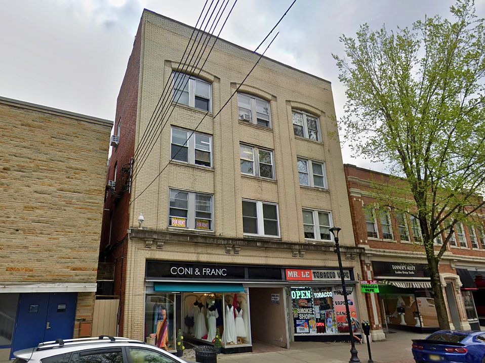 1st image of 420 High St #303 & 302