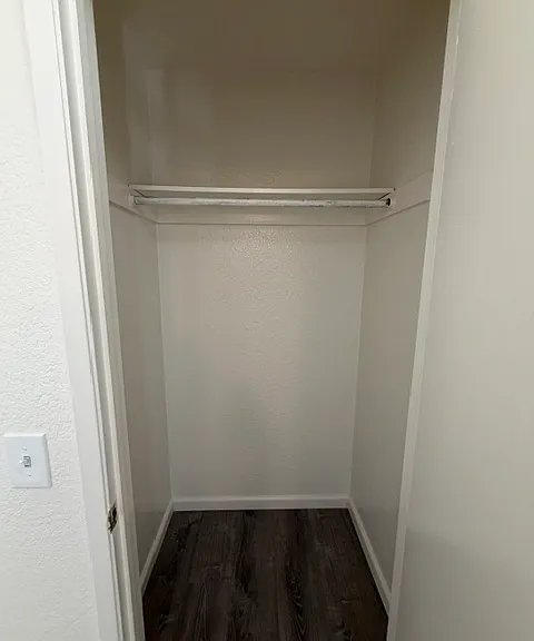935 Kenwood Ave #5 — Photo 10