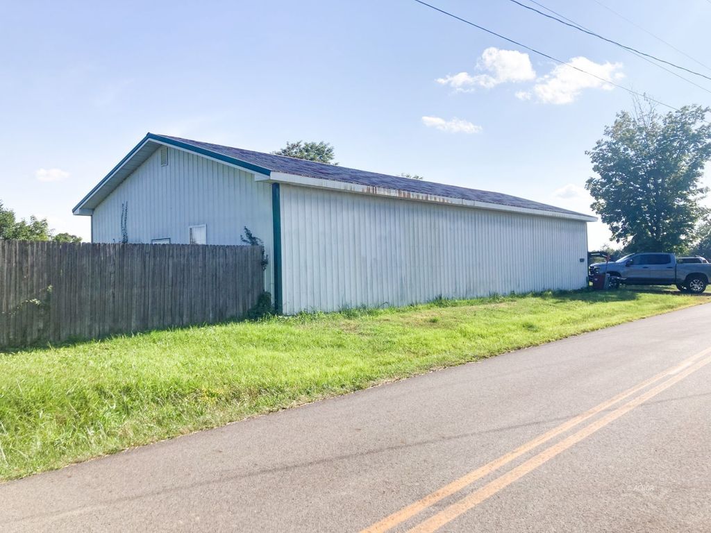 Real estate listing image