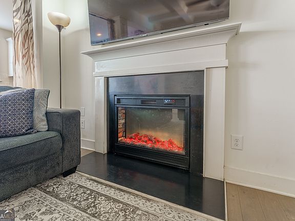 3rd image of 73 S Auburn Landing Pl