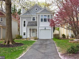 18 Bargene Ct, Germantown, MD 20874