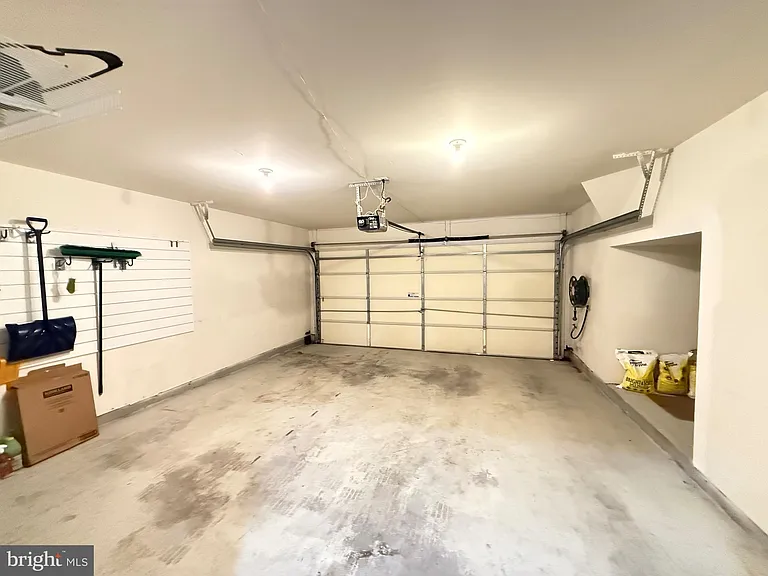 13627 Cedar Run Ln — Photo 34