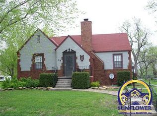 28 W 4th St, Allen, KS 66833