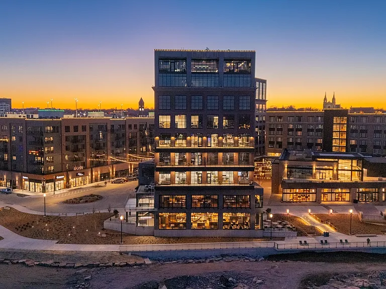 The District Lofts — Photo 26