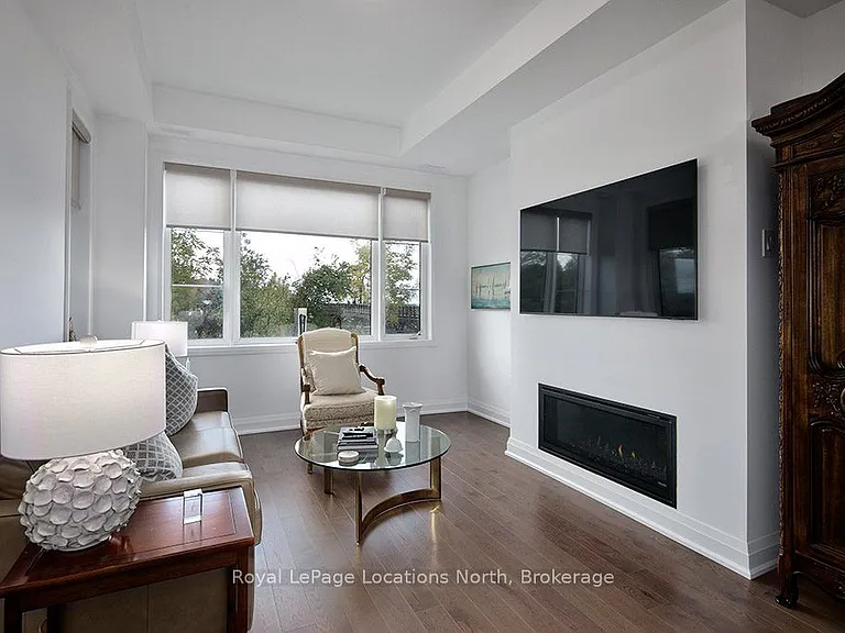 11 Bay St E #6 — Photo 7