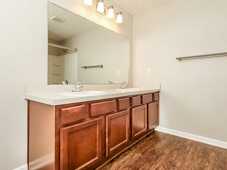3800 Falcon Crest Dr — Photo 11