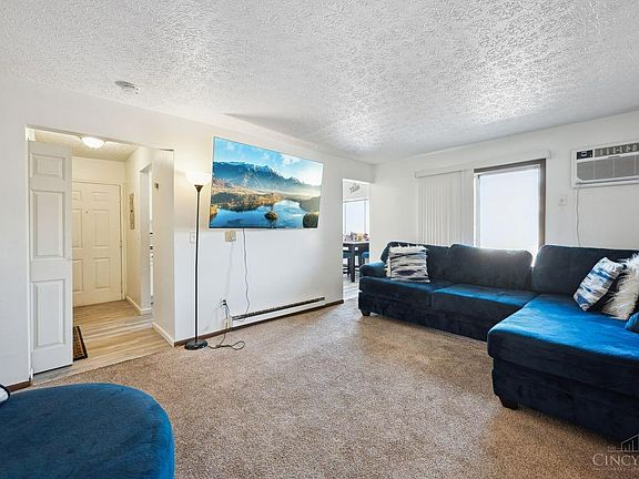 4th image of 5350 Camelot Dr APT 5