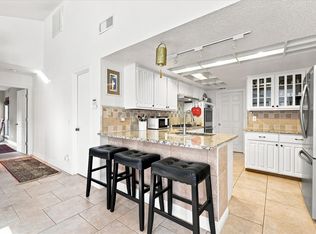 2021 Whippoorwill Ln, Carrollton, TX 75006