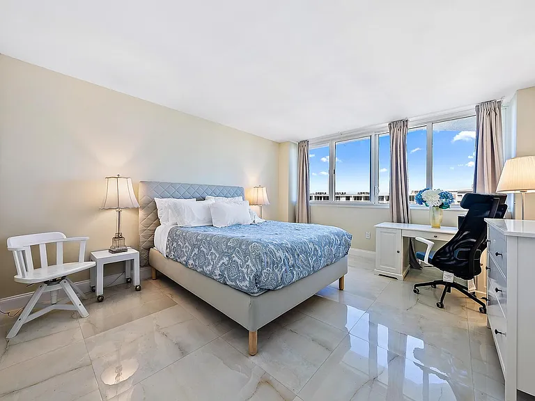2773 S Ocean Blvd #517 — Photo 4