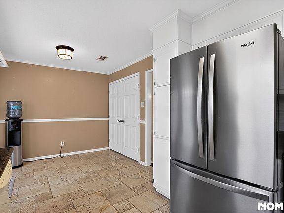 4th image of 8960 Manion Dr