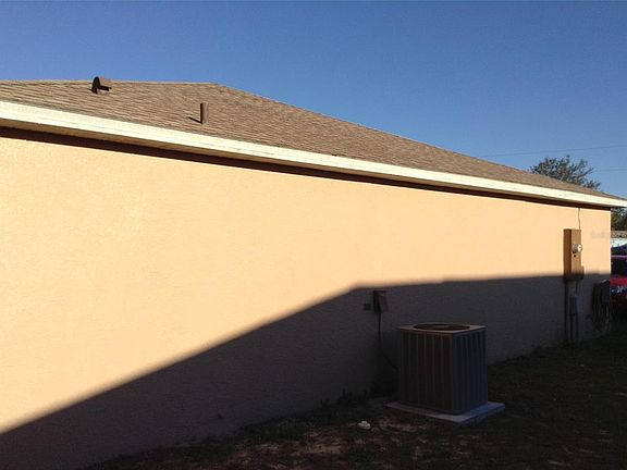 4th image of 1134 Doncaster Ct