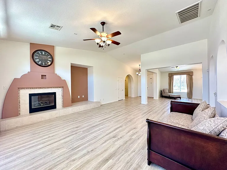 8228 Weeping Springs Ave — Photo 6