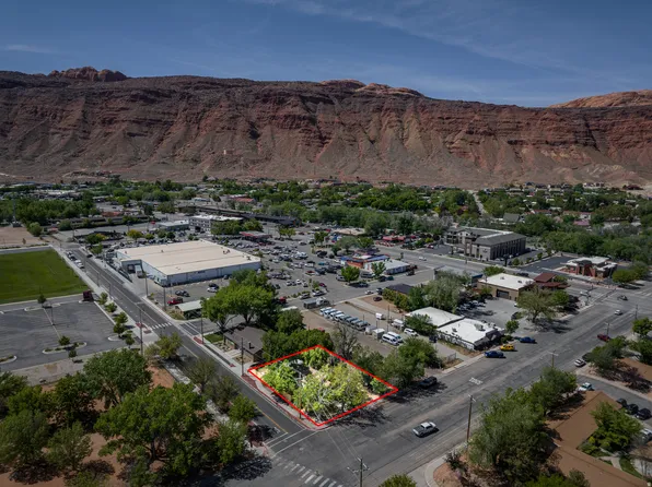 86 E 300 S, Moab, UT 84532