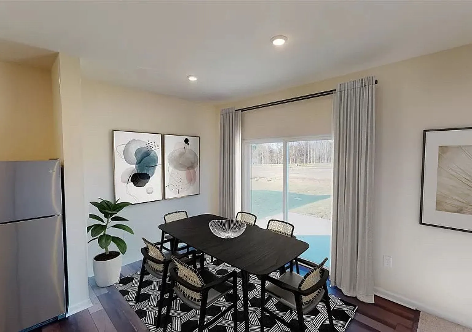 Room for Rent in 5 Bedroom Home at Justice Union Ct — Photo 1