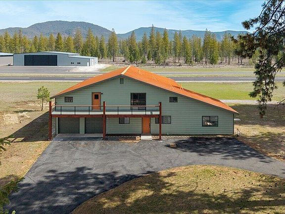 3rd image of 147 Richmond Ln