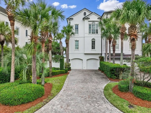 8160 Residence Ct, Fernandina Beach, FL 32034