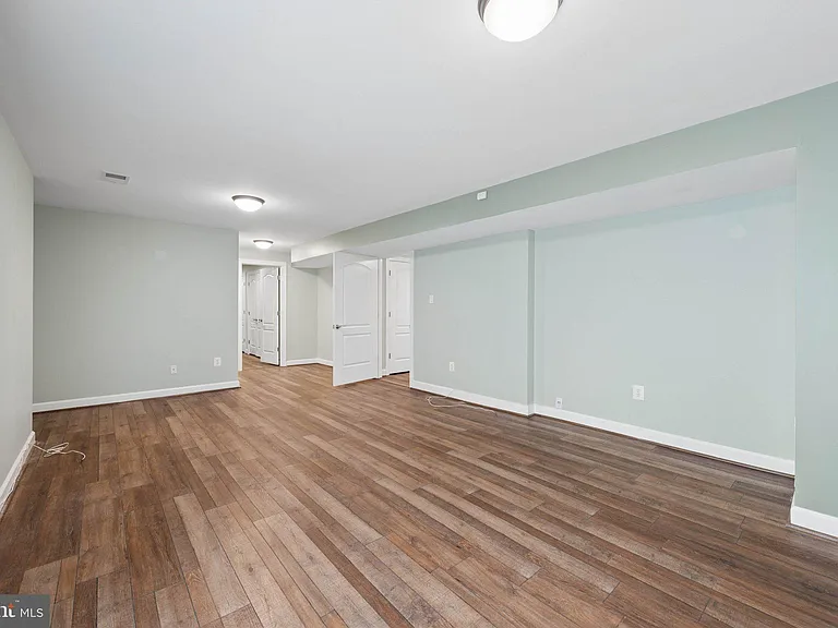 110 Bedrock Dr — Photo 38