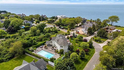 695 Sound Dr Photo 1