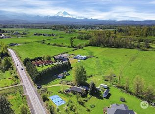 25216 Sumner Buckley Hwy E, Buckley, WA 98321